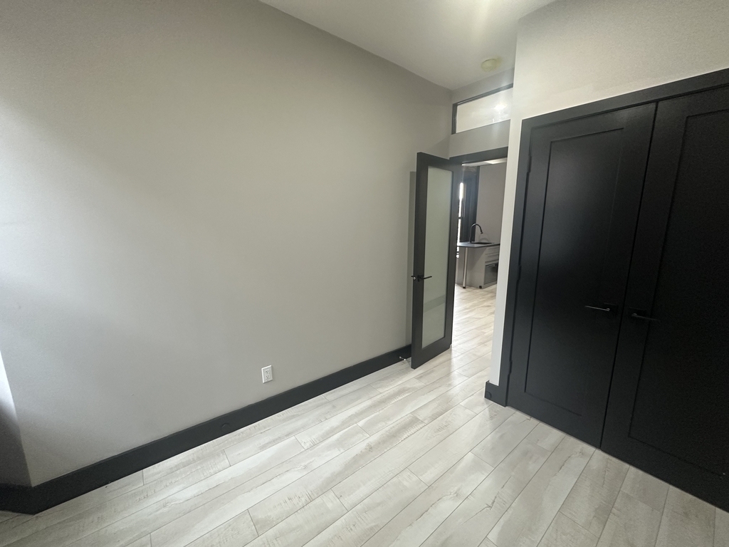 2154 2nd Avenue - Photo 1