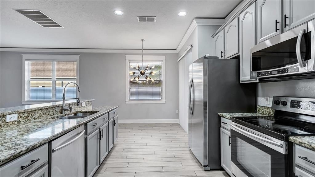 3833 Siskin Drive - Photo 10