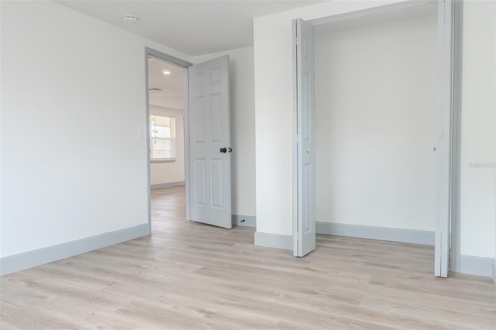 217 Betty Avenue S - Photo 24