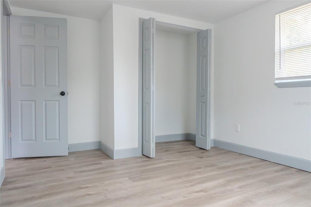 217 Betty Avenue S - Photo 23
