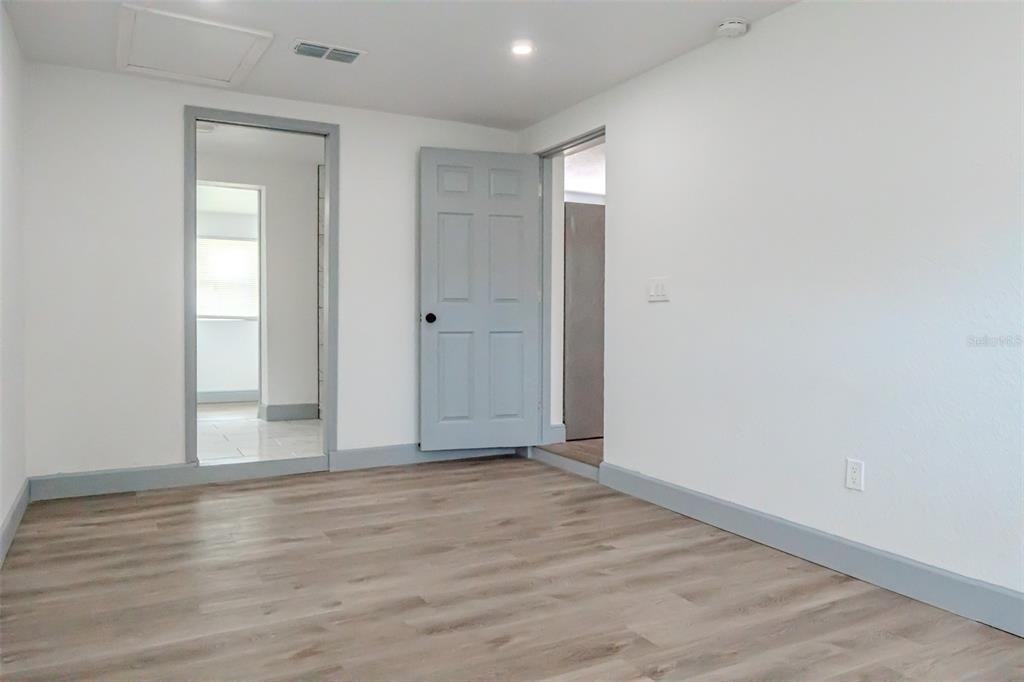 217 Betty Avenue S - Photo 5