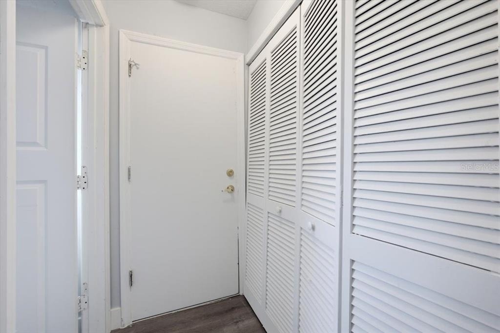 713 Washington Palm Loop - Photo 8
