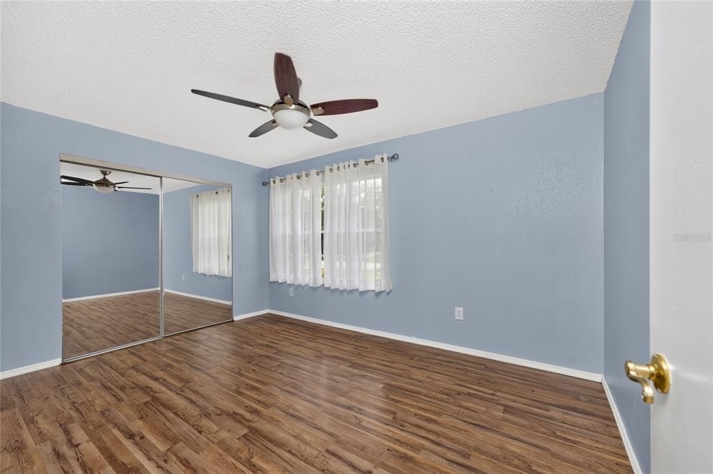 18407 Avon Avenue - Photo 18