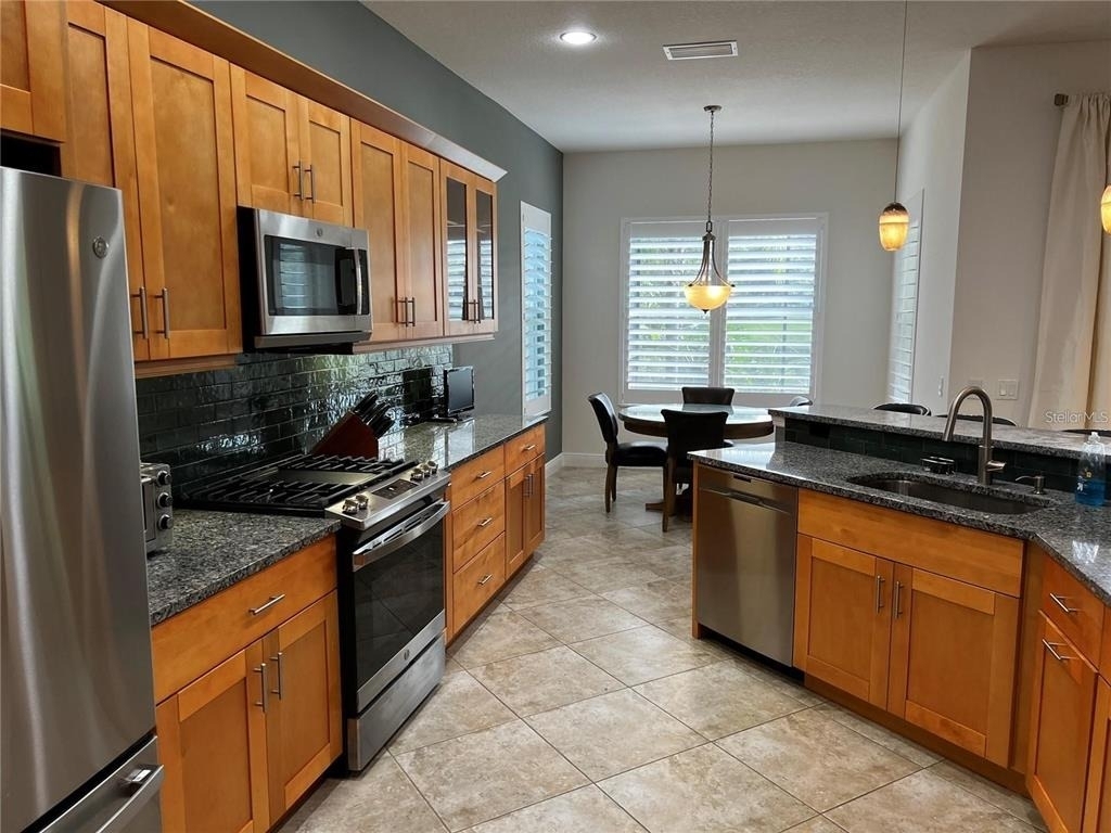 12051 Thornhill Court - Photo 15