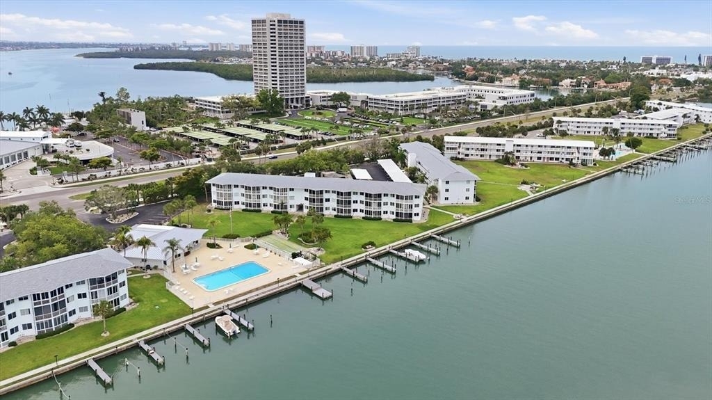 769 John Ringling Boulevard - Photo 35