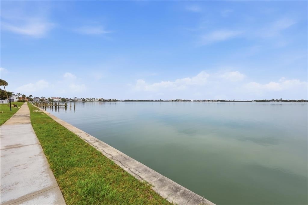 769 John Ringling Boulevard - Photo 31