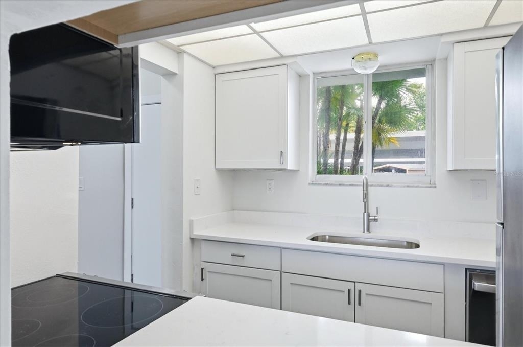 769 John Ringling Boulevard - Photo 10