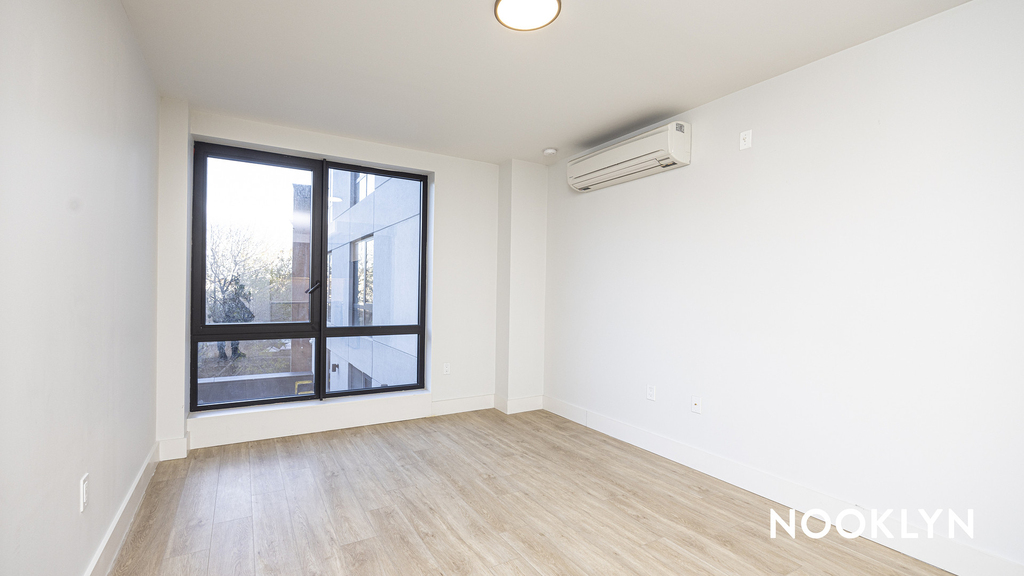 11 Herkimer St - Photo 14