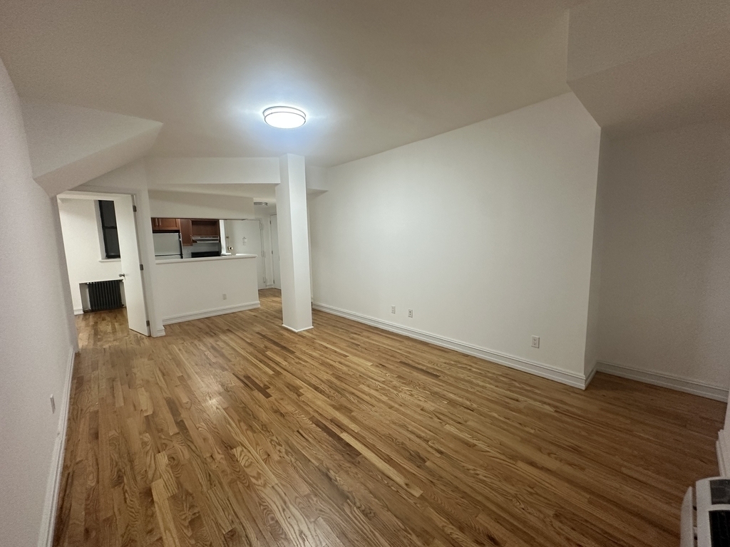 440 East 78th Street - Photo 0