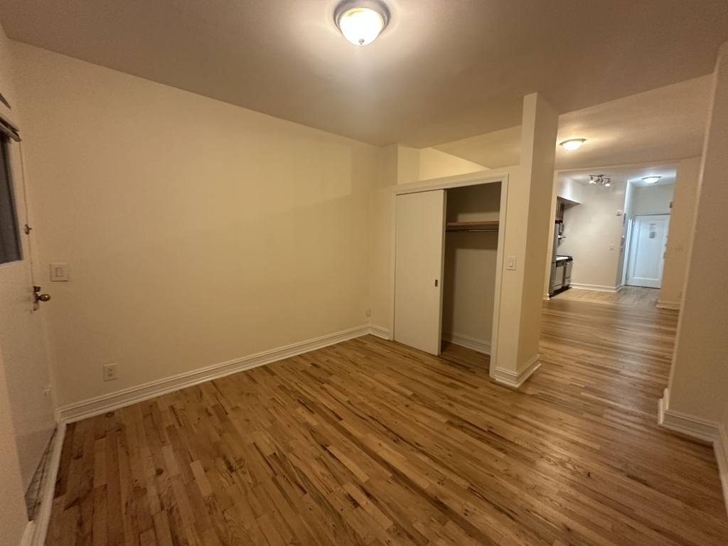 226 East 74th Street - Photo 2