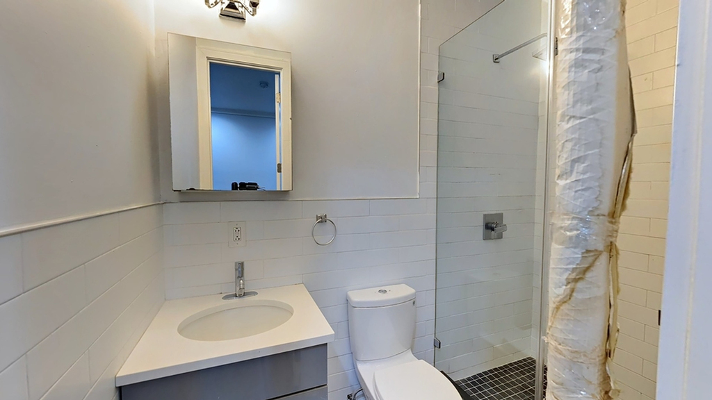 410 Eastern Pkwy - Photo 5
