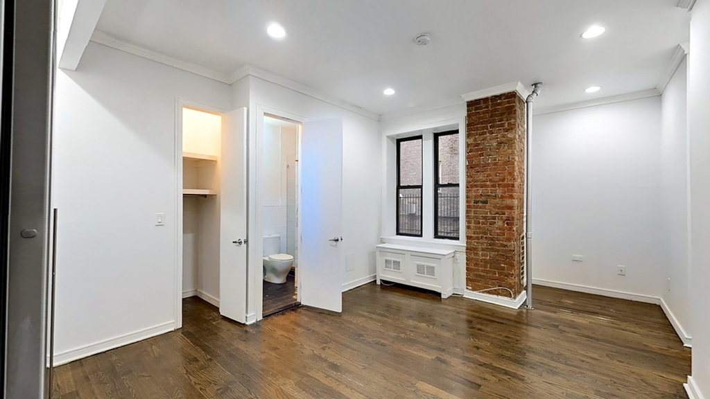 410 Eastern Pkwy - Photo 6