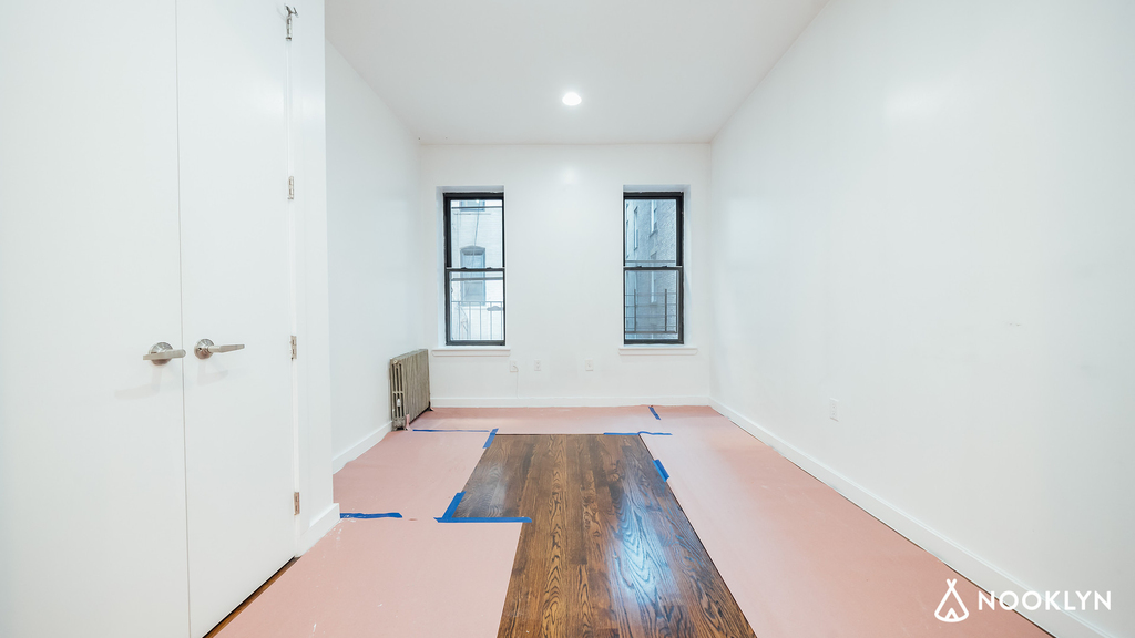 410 Eastern Pkwy - Photo 2