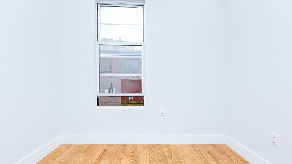 128 India St - Photo 2