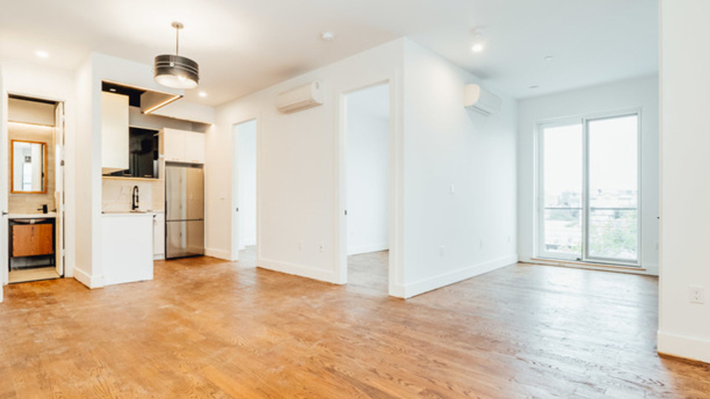 67 Stanhope St - Photo 13