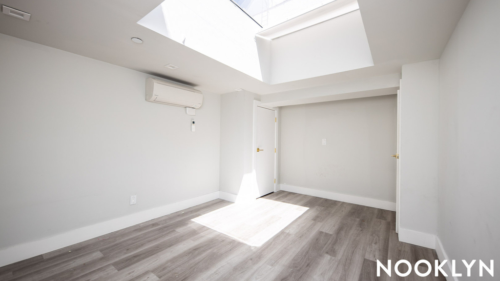 489 Washington Ave - Photo 9