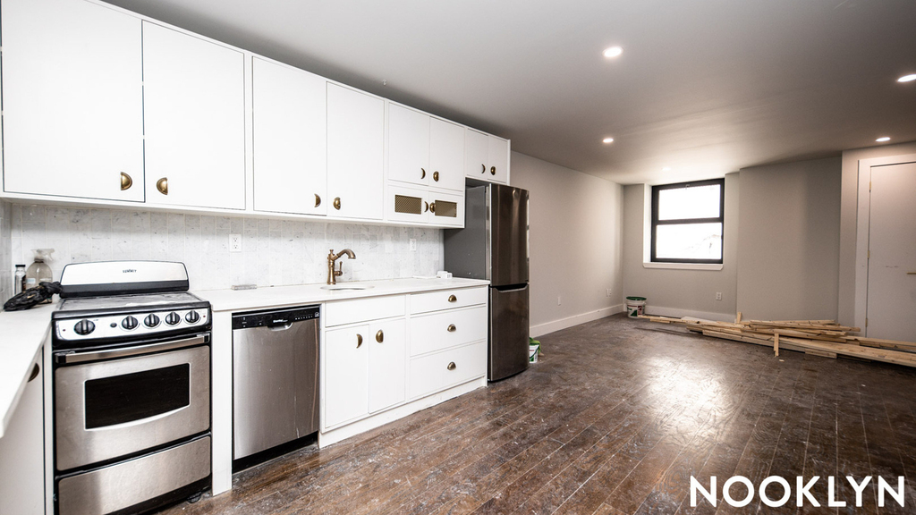 489 Washington Ave - Photo 7