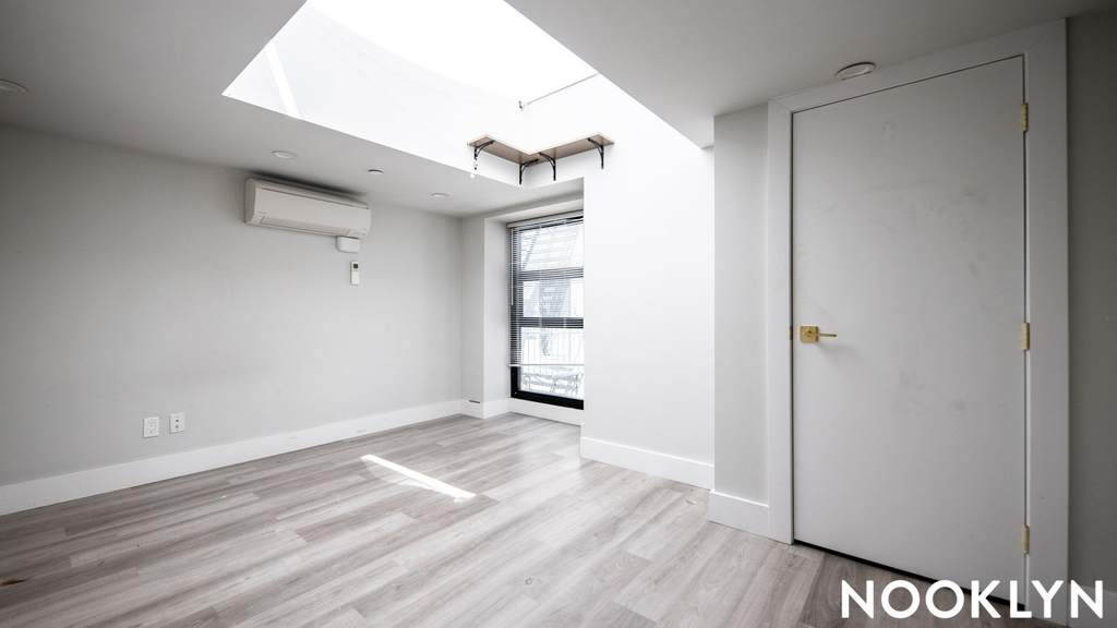 489 Washington Ave - Photo 13
