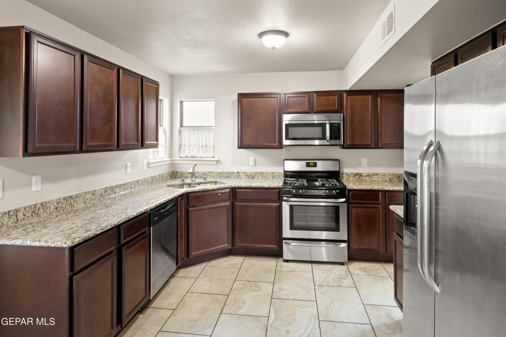 14432 Russell Borea Avenue - Photo 7