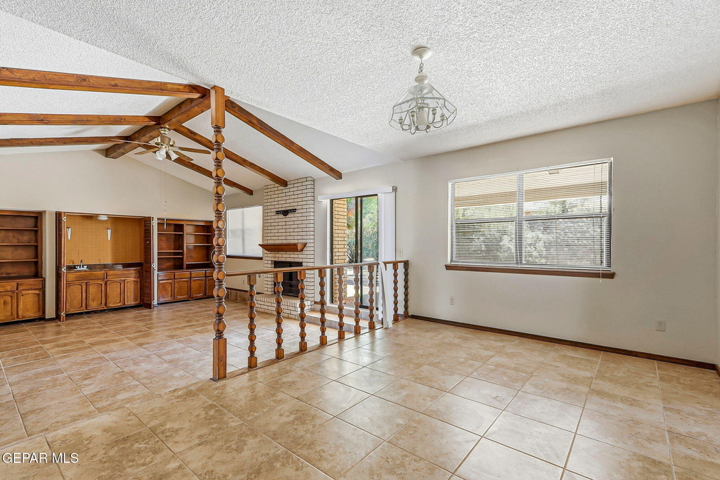 744 Cresta Mira Drive - Photo 7