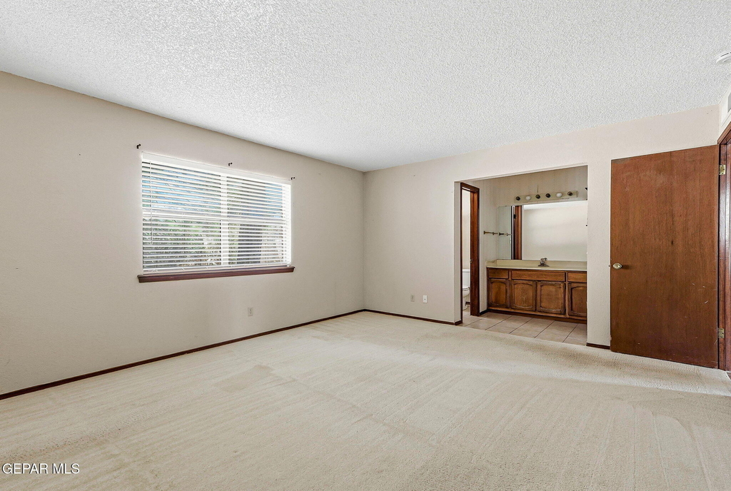744 Cresta Mira Drive - Photo 25