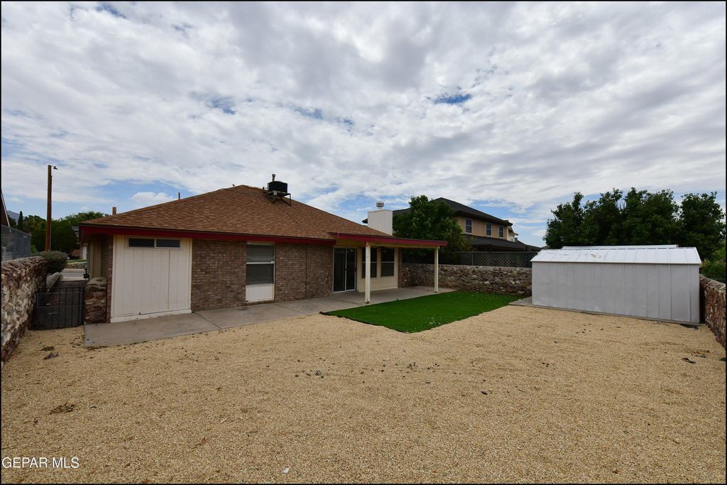 7737 Plaza Azul Road - Photo 37