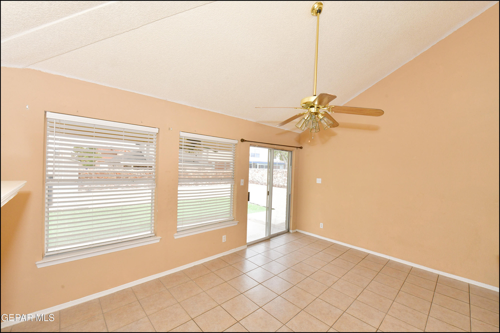 7737 Plaza Azul Road - Photo 16