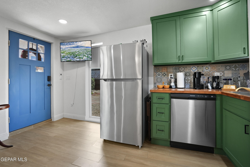 2718 Silver Avenue - Photo 7