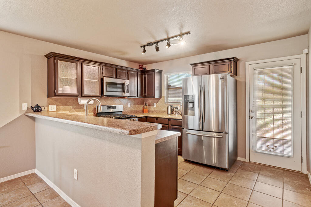 5905 Redstone Mesa Court - Photo 8