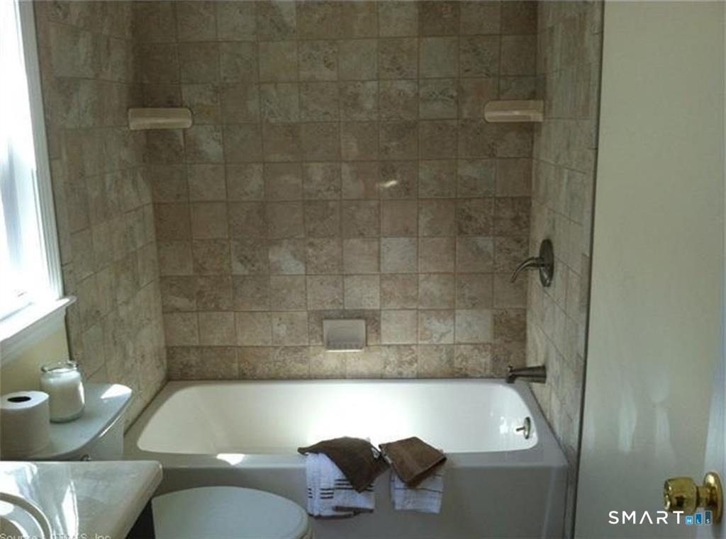 33 Inverness Lane - Photo 5