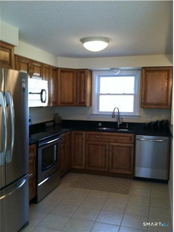 33 Inverness Lane - Photo 2