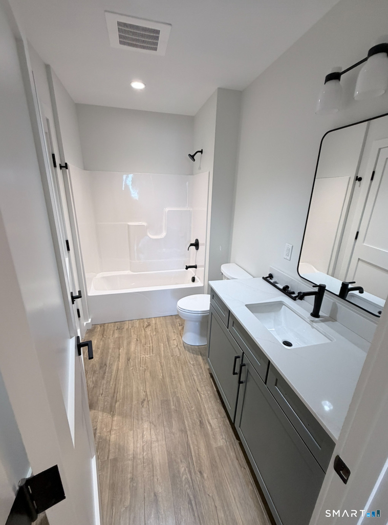 345 Main Street - Photo 5