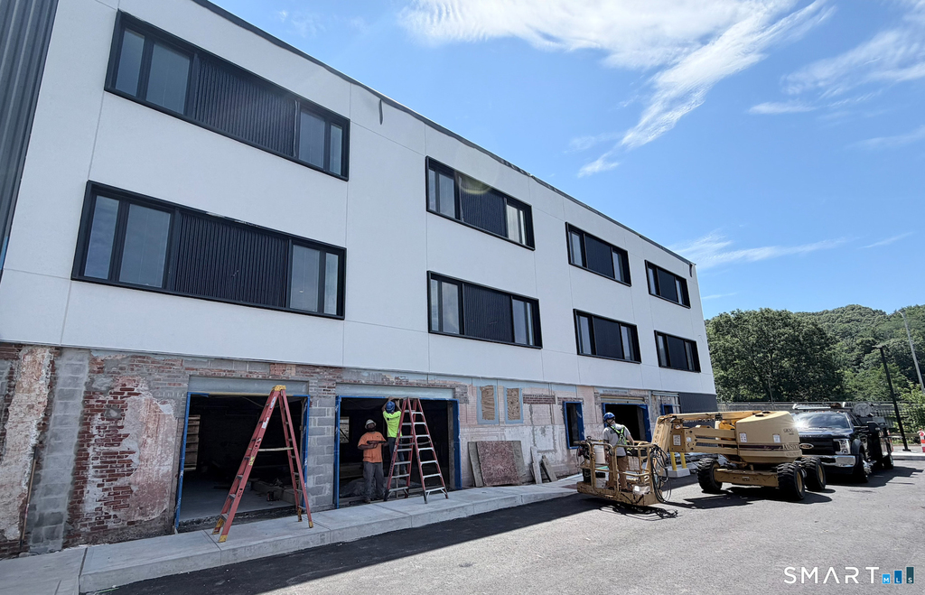 345 Main Street - Photo 11
