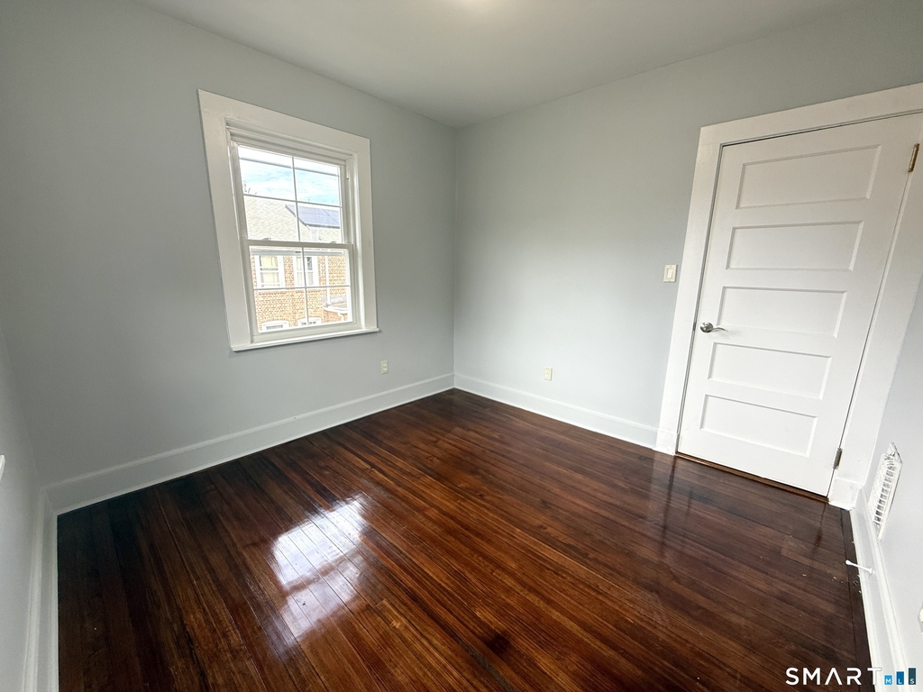 32 Hadley Street - Photo 11