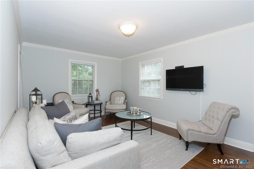 74 Grove Street - Photo 3