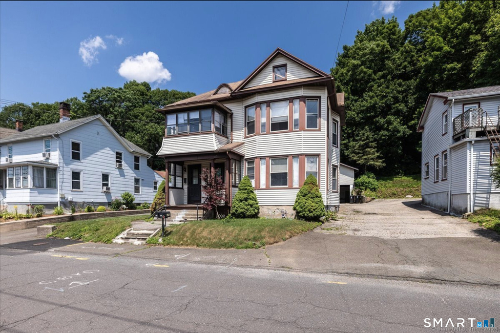 118 New Haven Avenue - Photo 1
