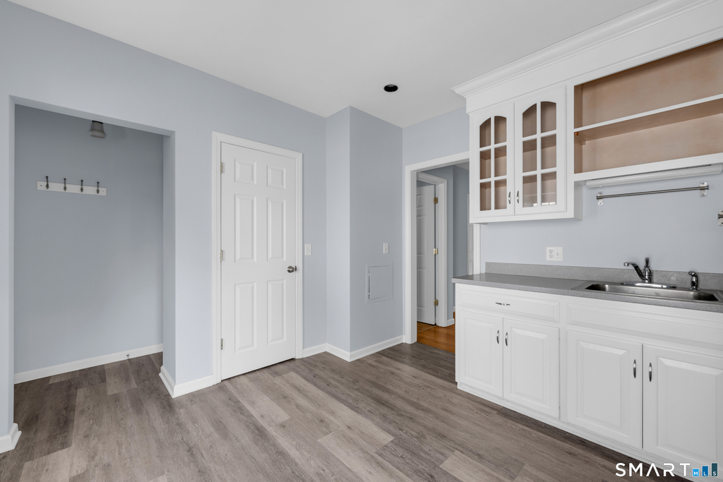 74 Bull Avenue - Photo 3