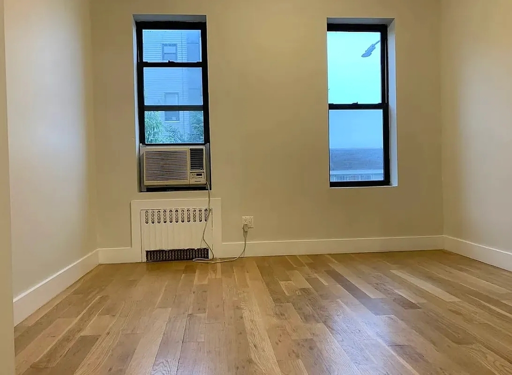338 Melrose Street - Photo 5