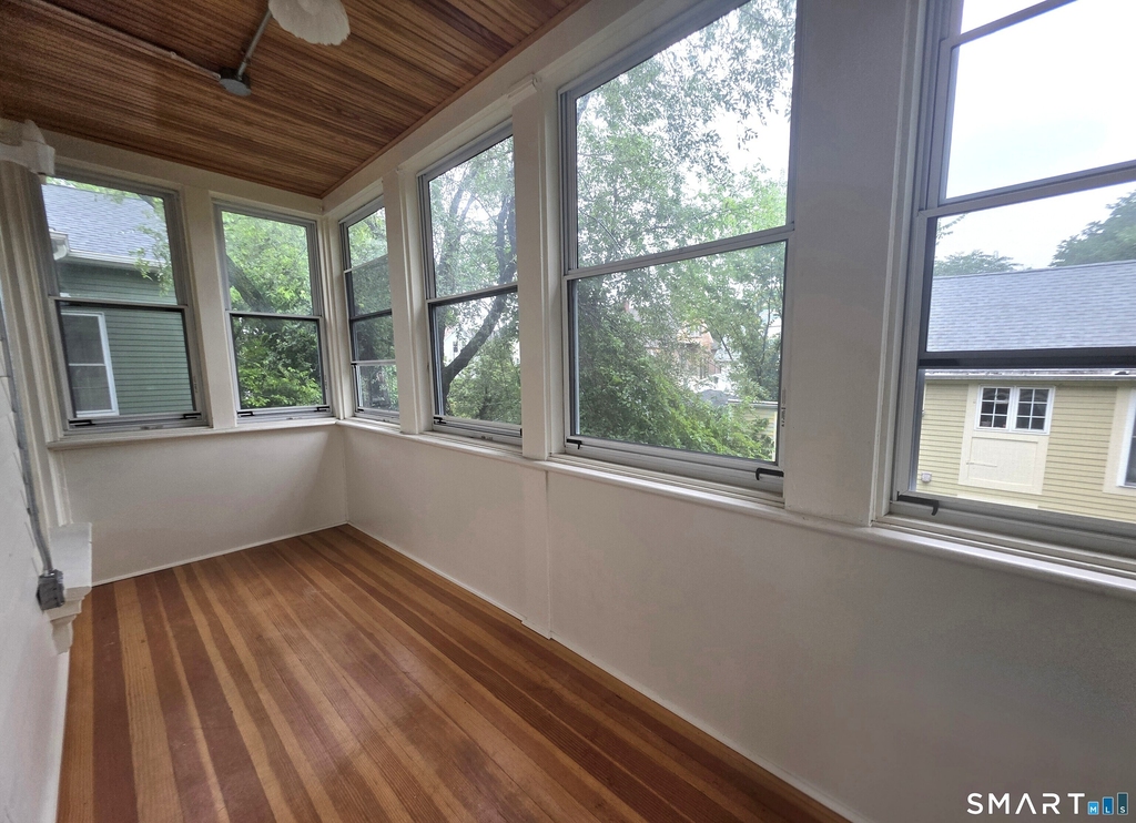 85 Clark Street - Photo 9