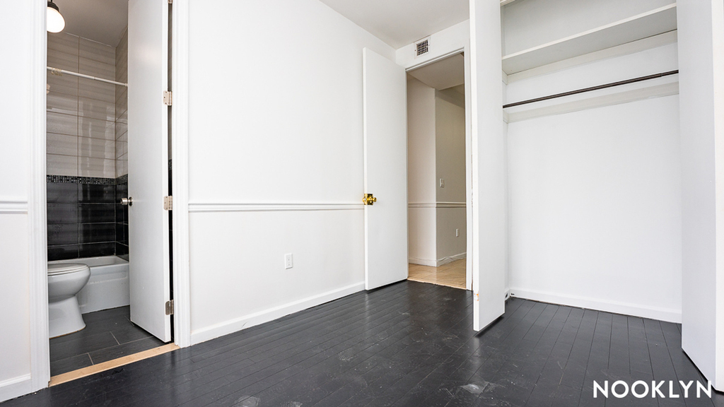 438 Wilson Ave - Photo 3