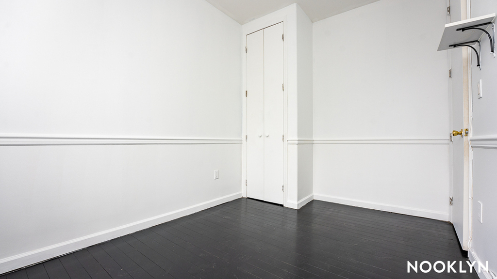 438 Wilson Ave - Photo 9