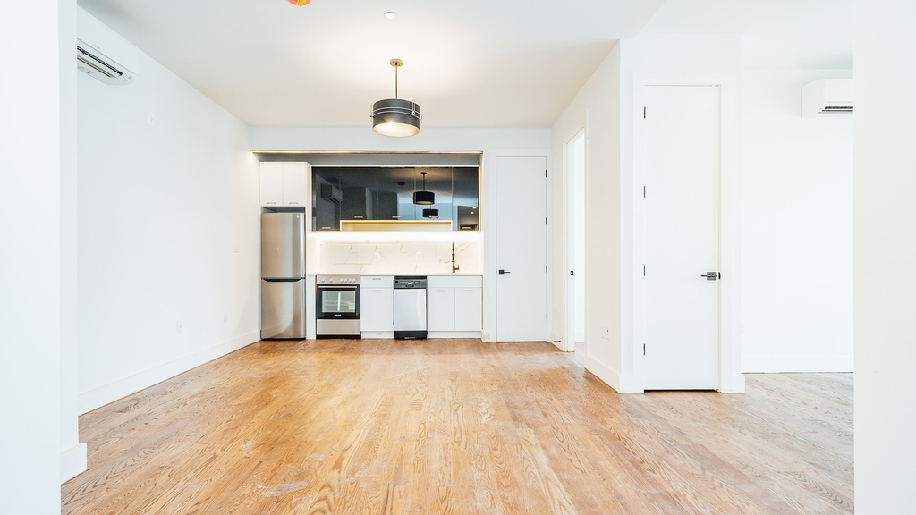 1183 Gates Ave - Photo 14