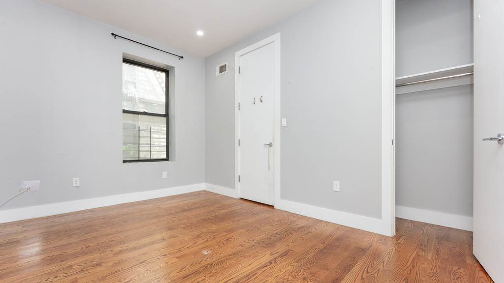 102 Rogers Ave - Photo 9