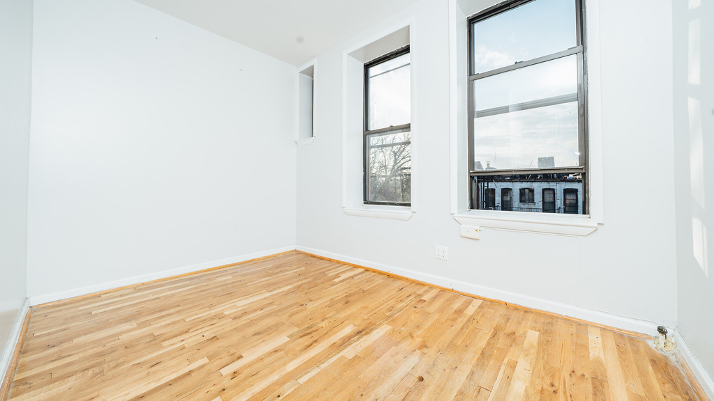 309 Jefferson St - Photo 8
