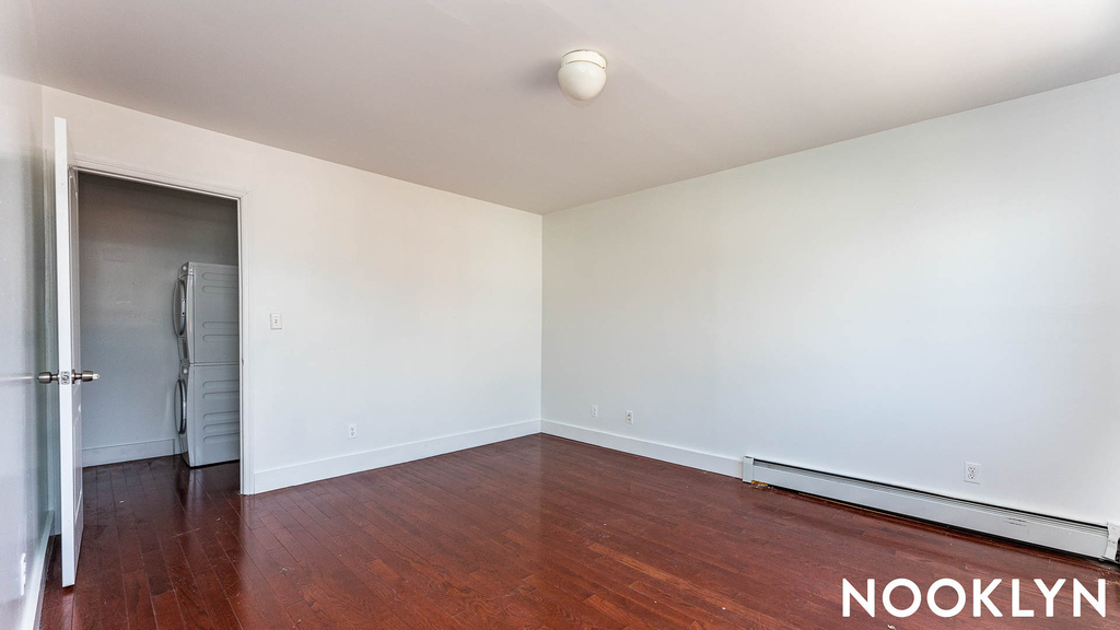1204 Decatur St - Photo 14