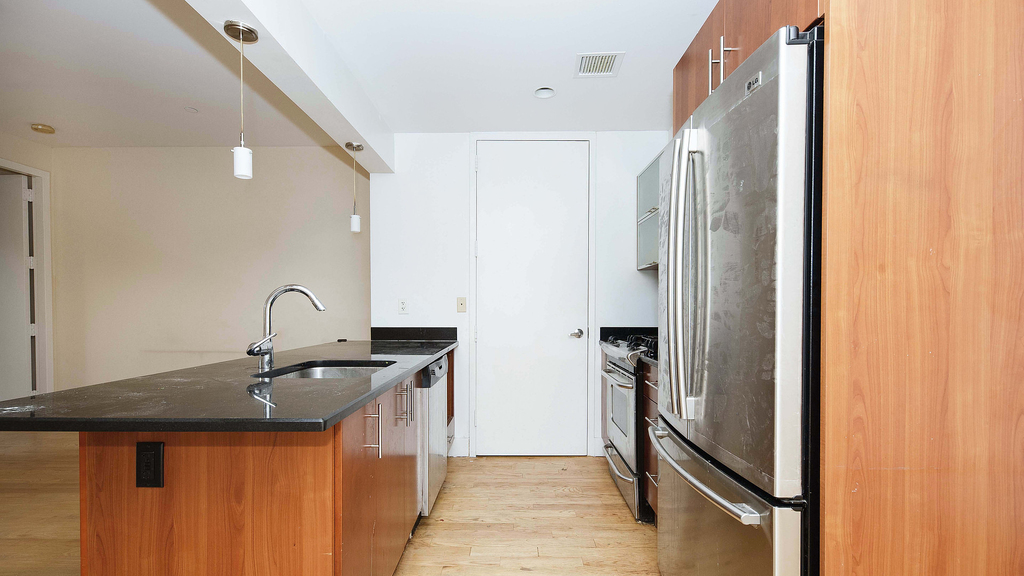756 Myrtle Ave - Photo 7