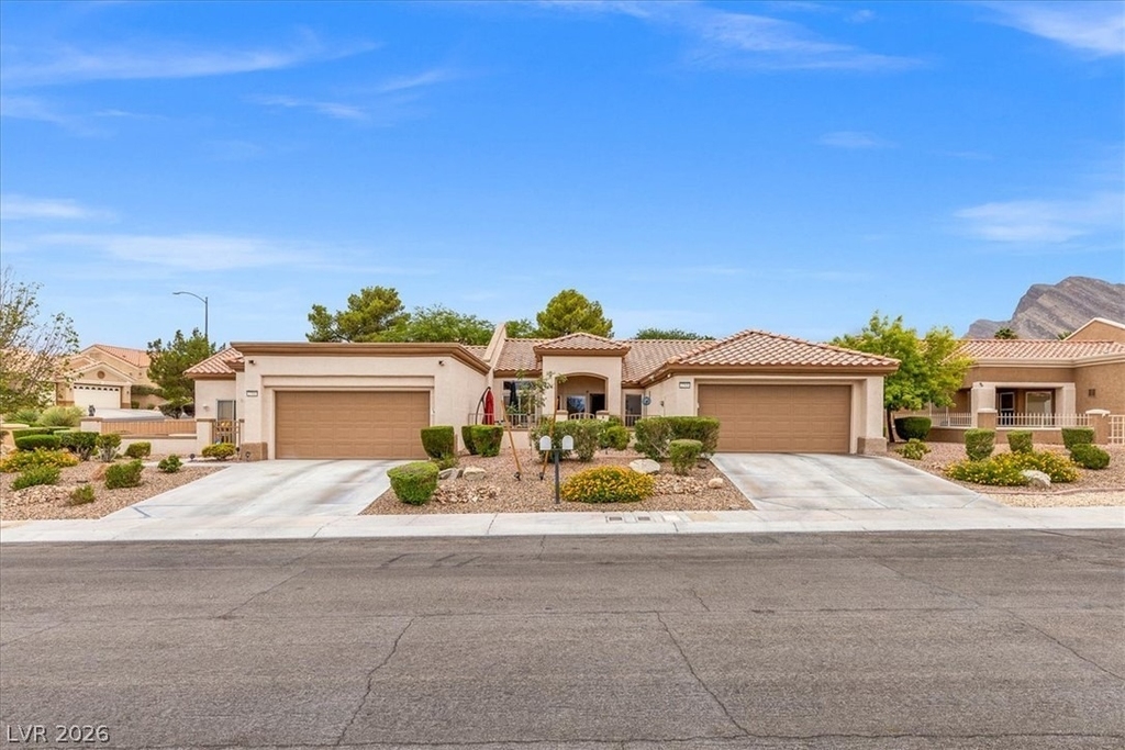 2705 Valley Downs Drive - Photo 3