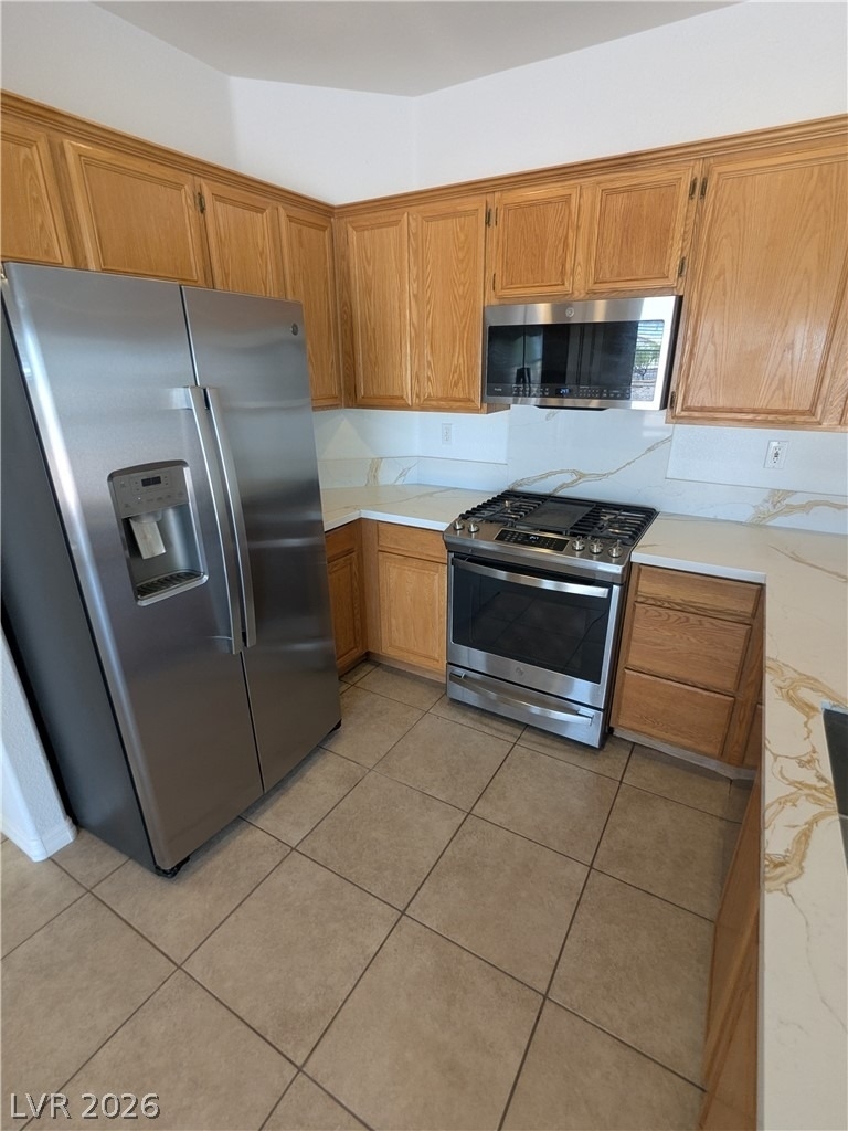 1016 Royal Plum Lane - Photo 3