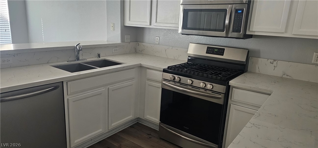 10809 Garden Mist Drive - Photo 1