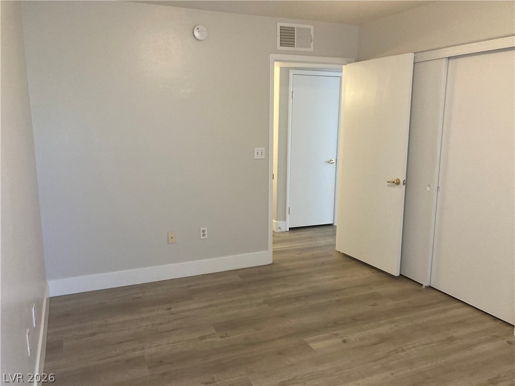 5710 E Tropicana Avenue - Photo 15